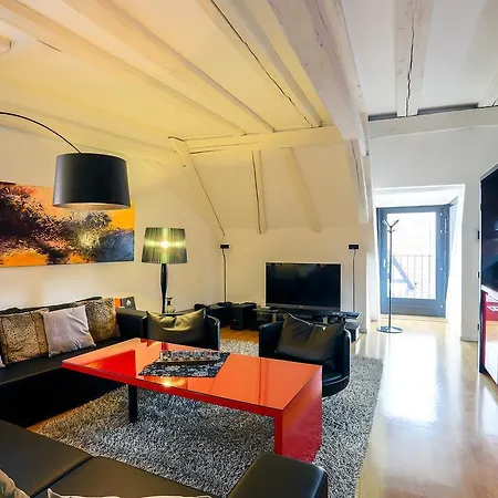 Le B. Suites, Chambres&Restaurant Riquewihr Extérieur photo