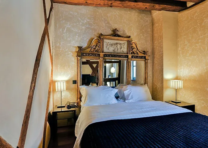 Le B. Suites, Chambres & Restaurant