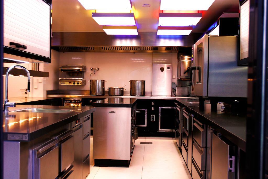 Le B. Suites, & Restaurant Bed & Breakfast 2*