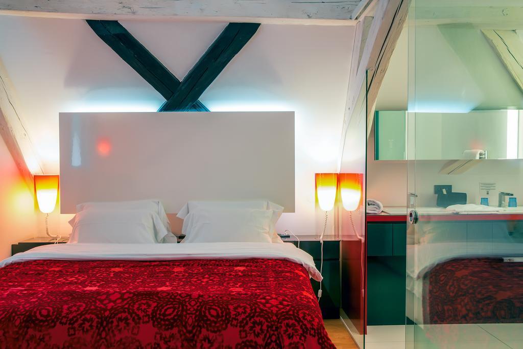 Le B. Suites, Chambres&restaurant Riquewihr